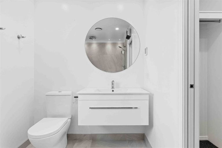 Photo of property in 26 Mcquillan Avenue, Woodend, 7610