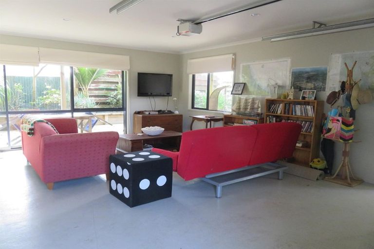 Photo of property in 292b Seaforth Road, Waihi Beach, 3611