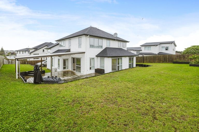 Photo of property in 22 Waitahu Rise, Pukekohe, 2120