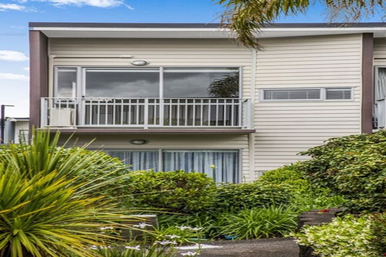 Photo of property in 22/7 Kelvin Hart Drive, East Tamaki, Auckland, 2013