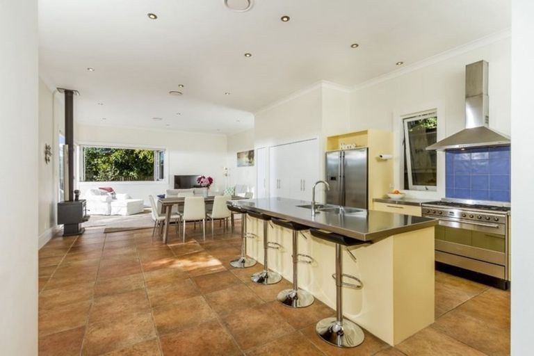 Photo of property in 7 Preston Avenue, Belmont, Auckland, 0622