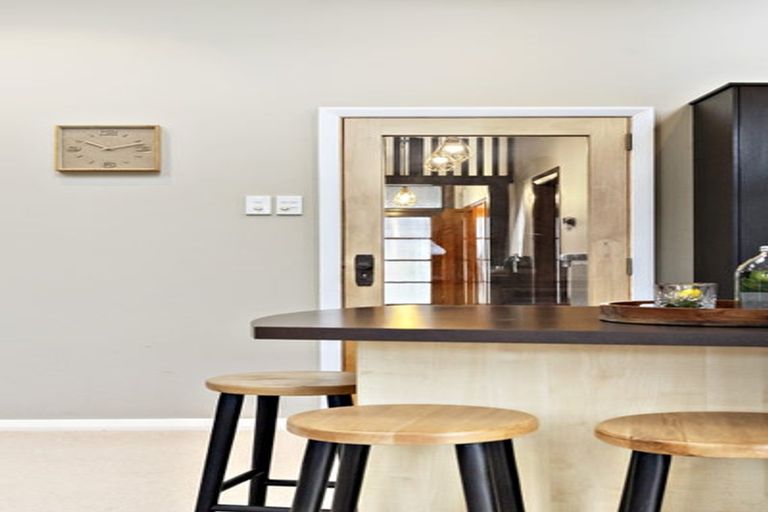 Photo of property in 263 Adelaide Road, Newtown, Wellington, 6021