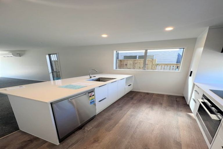 Photo of property in 5 Selkirk Lane, Hamilton Lake, Hamilton, 3204