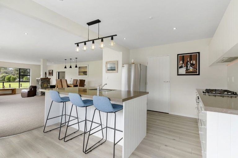 Photo of property in 126 Patiki Place, Whangamata, 3620