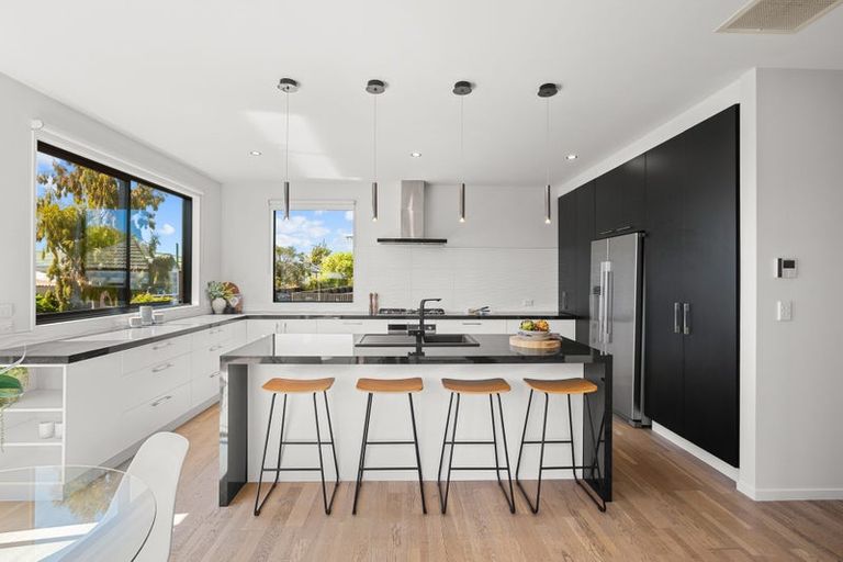 Photo of property in 39c Mackworth Street, Woolston, Christchurch, 8062