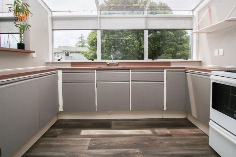 Photo of property in 29 Blomfield Street, Nawton, Hamilton, 3200