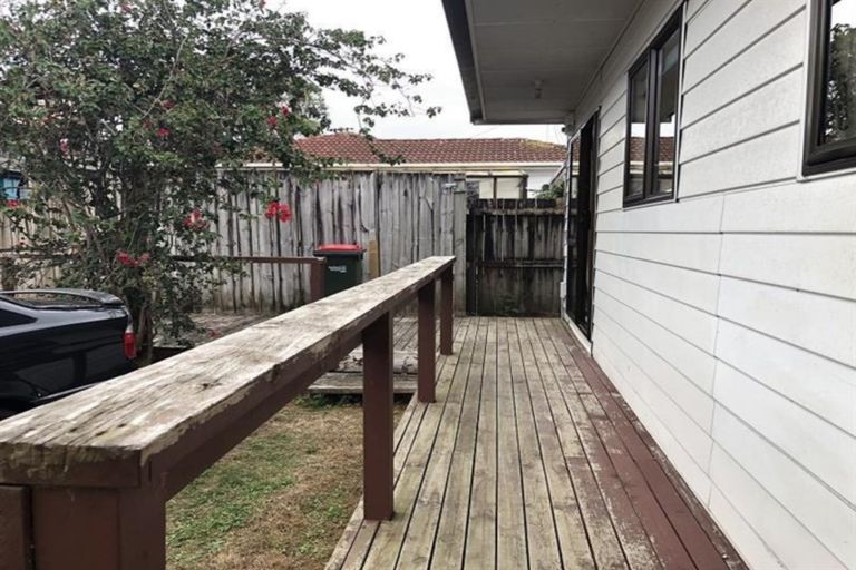 Photo of property in 1/6a Waterview Road, Favona, Auckland, 2024
