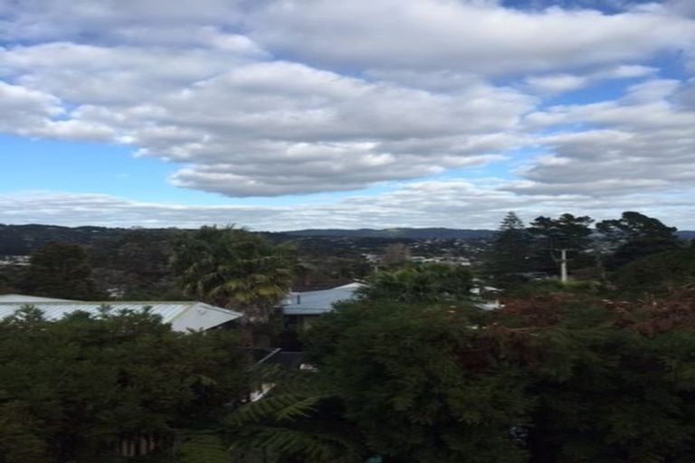 Photo of property in 227a Titirangi Road, Titirangi, Auckland, 0604