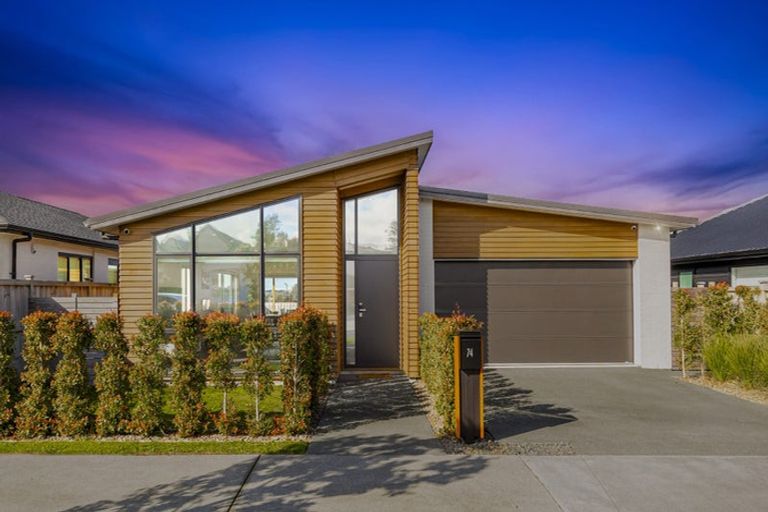 Photo of property in 74 Vinistra Road, Huapai, Kumeu, 0810