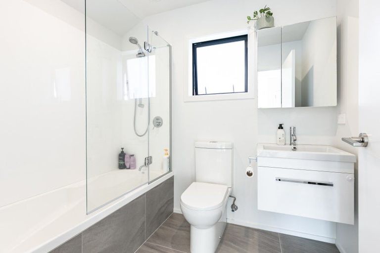 Photo of property in 8 Astelia Way, Woodridge, Wellington, 6037