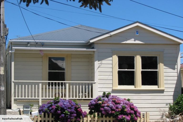 Photo of property in 27 Chilka Street, Berhampore, Wellington, 6023