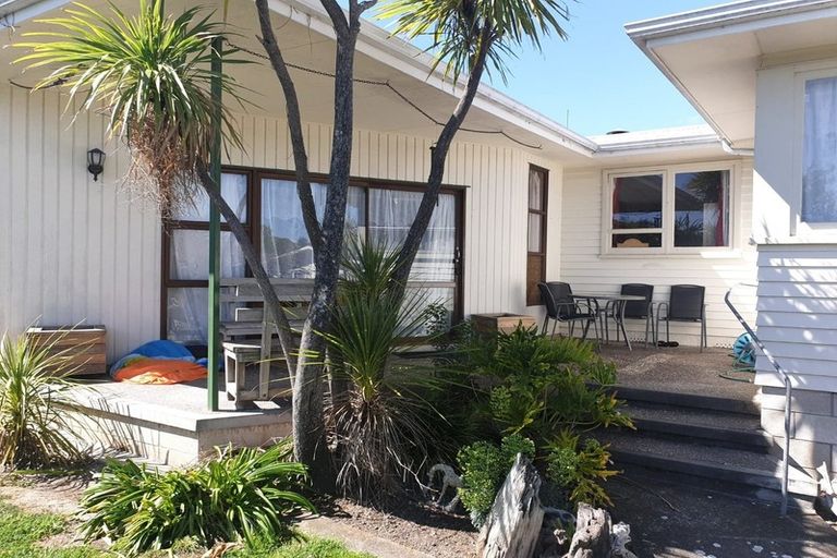 Photo of property in 5 Phillips Place, Havelock North, 4130