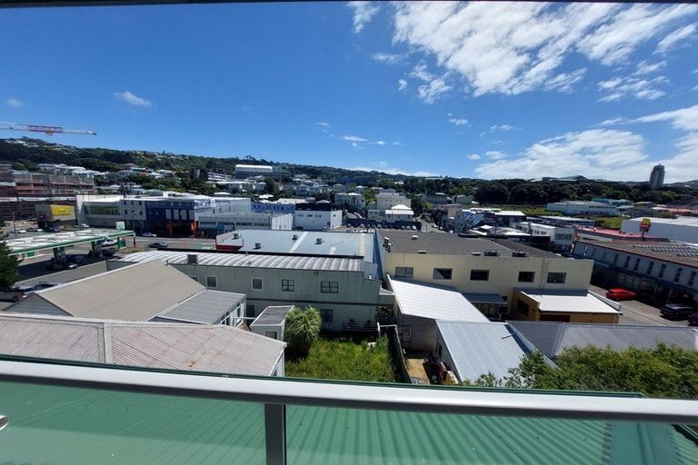 Photo of property in 26/8 Girton Terrace, Mount Cook, Wellington, 6021