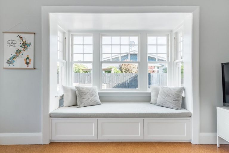 Photo of property in 17 Wilsons Road, Saint Martins, Christchurch, 8022