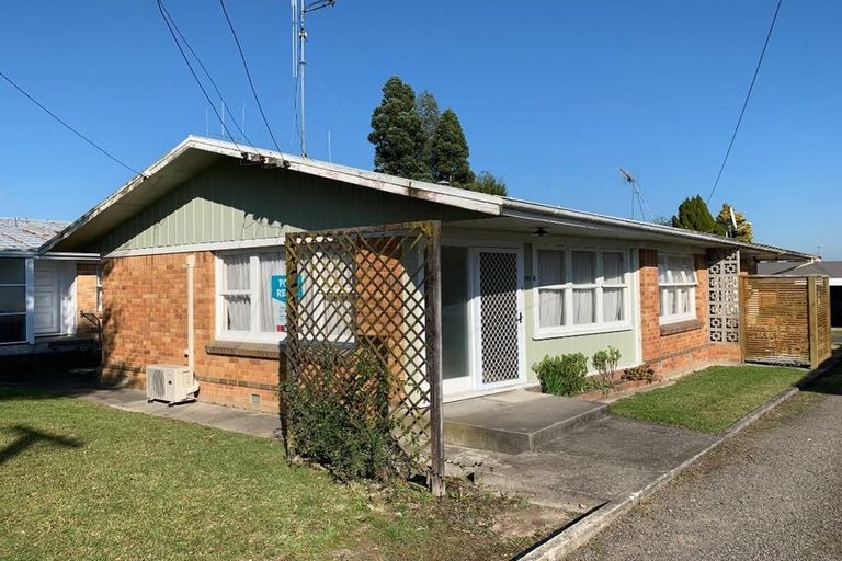 Photo of property in 1143 Heaphy Terrace, Fairfield, Hamilton, 3214