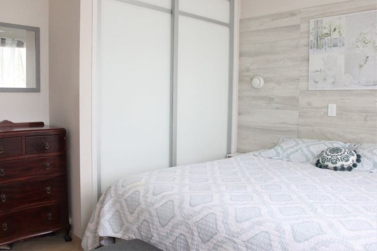 Photo of property in 1/97a Nile Road, Milford, Auckland, 0620