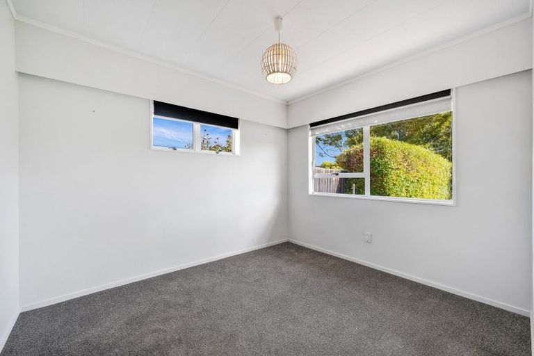 Photo of property in 18 Seaview Road, Ruakaka, 0116
