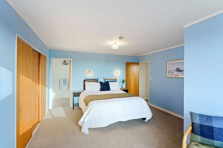 Photo of property in 11 College Drive, Paraparaumu, 5032