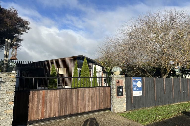 Photo of property in 14 Ridgeway Place, Glenview, Hamilton, 3206