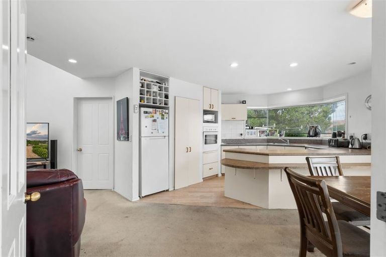 Photo of property in 38 Aston Drive, Waimairi Beach, Christchurch, 8083