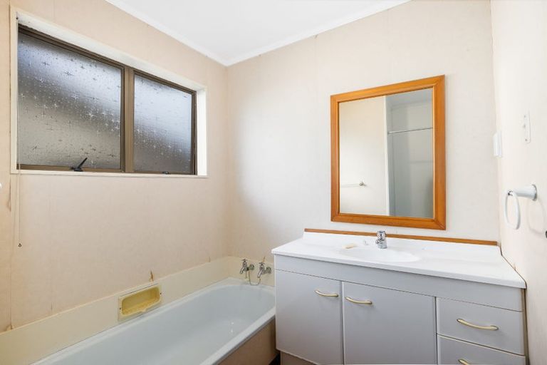 Photo of property in 19 Discovery Drive, Whitby, Porirua, 5024
