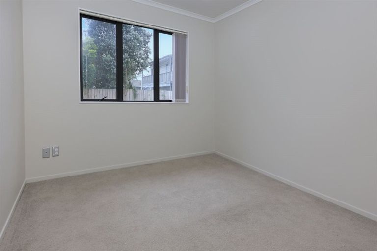 Photo of property in 50b Pinedale Place, Henderson, Auckland, 0610