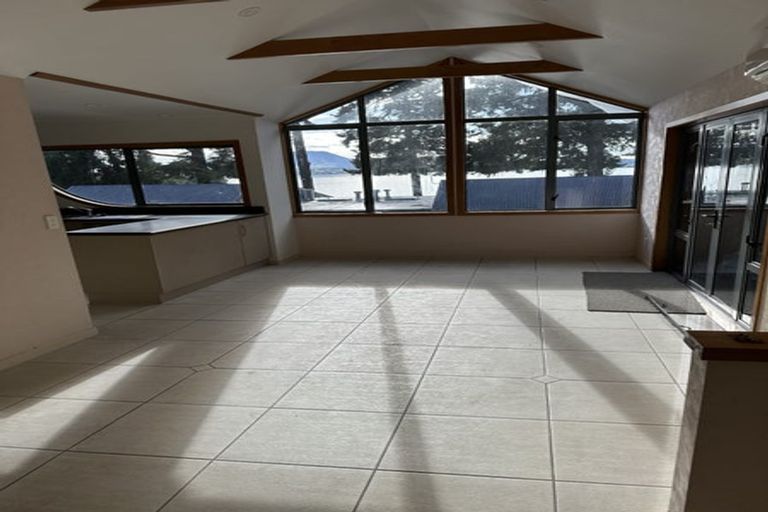 Photo of property in 2/874 Acacia Bay Road, Acacia Bay, Taupo, 3330