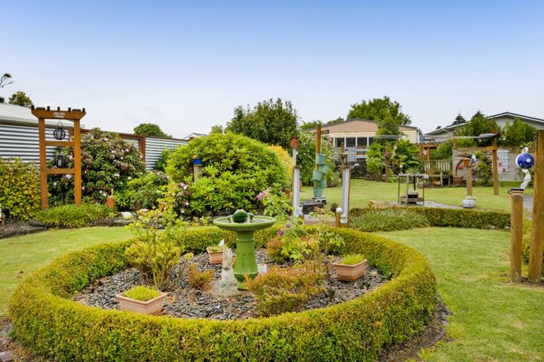 Photo of property in 240 Egmont Street, Patea, 4520