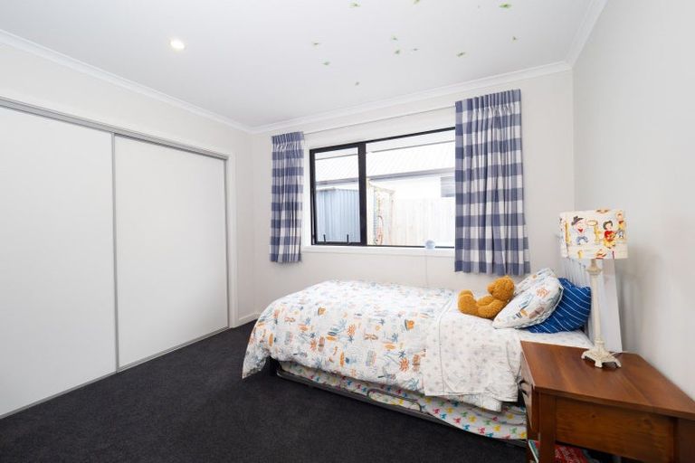 Photo of property in 4 West Bay Place, Huntingdon, Ashburton, 7774