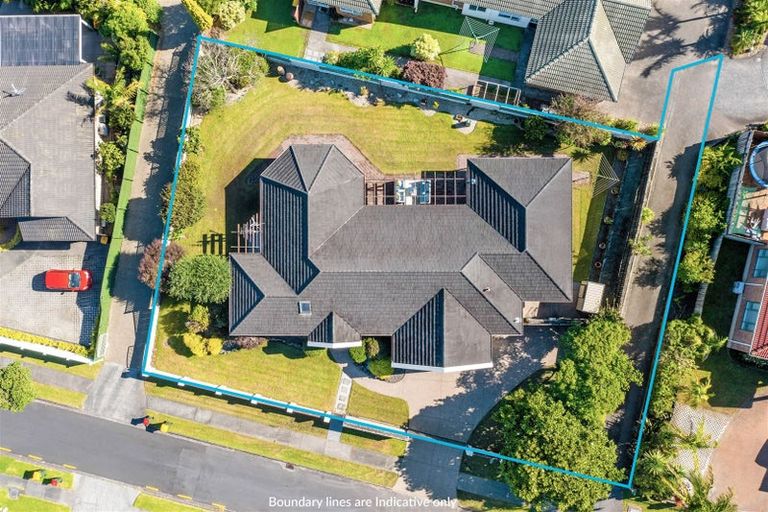 Property details for 8 Burnaston Court, Dannemora, Auckland, 2016