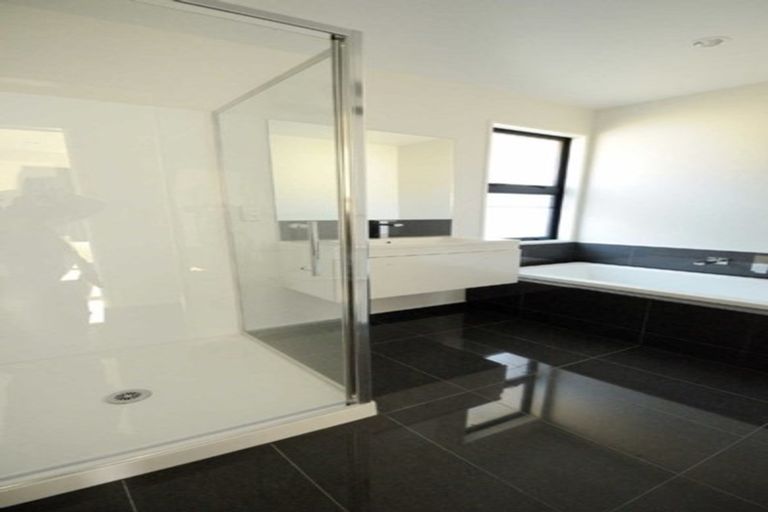 Photo of property in 15 Packard Crescent, Halswell, Christchurch, 8025