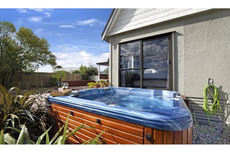 Photo of property in 140 Barnett Avenue, Best Island, Richmond, 7081