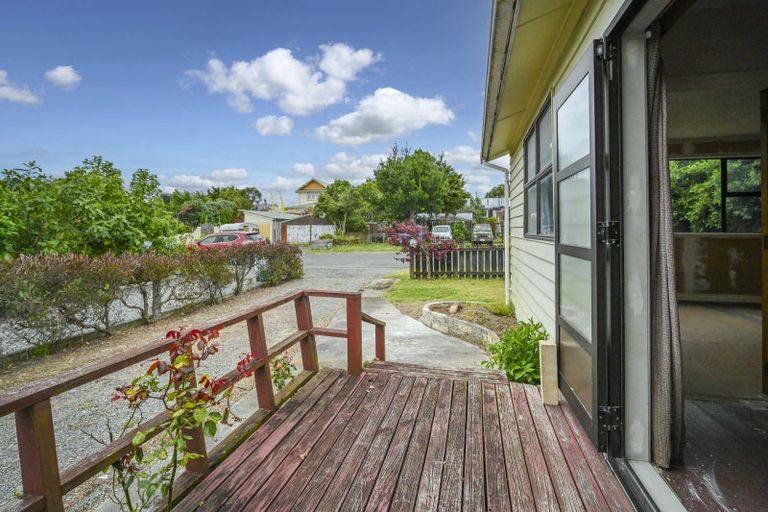Photo of property in 11 Grove Road, Haumoana, 4102