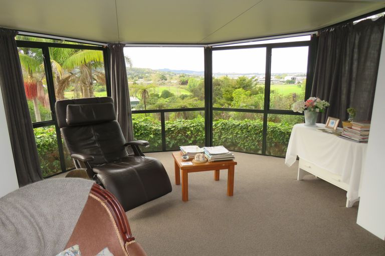 Photo of property in 238 Western Hills Drive, Avenues, Whangarei, 0110