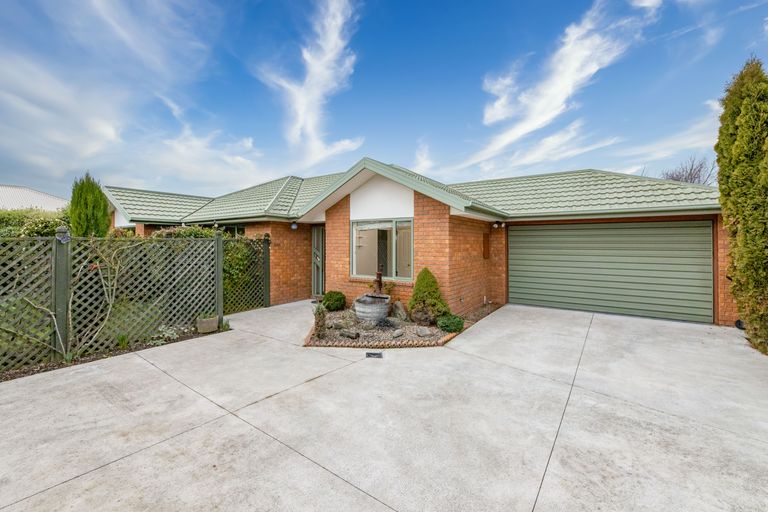 Photo of property in 16a Cobra Street, Halswell, Christchurch, 8025