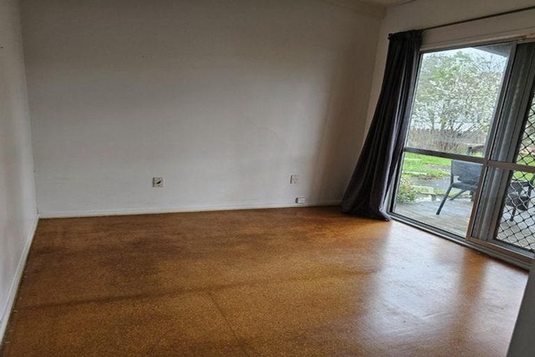 Photo of property in 20 Hindmarsh Street, Henderson, Auckland, 0612