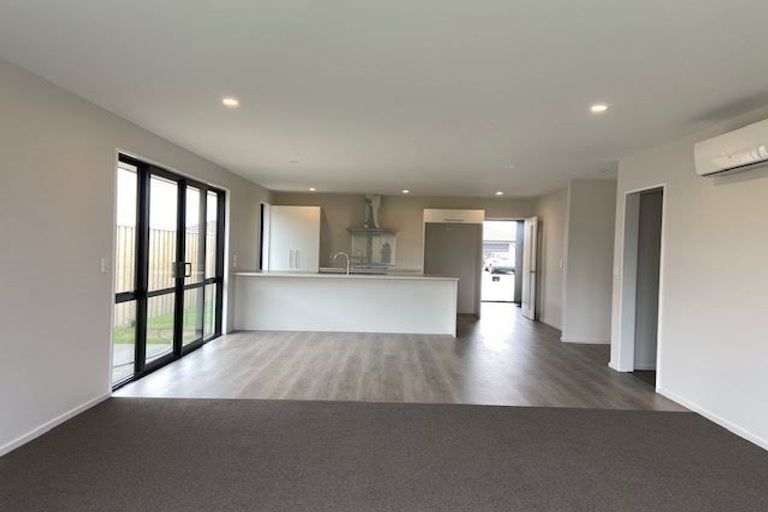 Photo of property in 33 Wakefield Drive, Rolleston, 7615