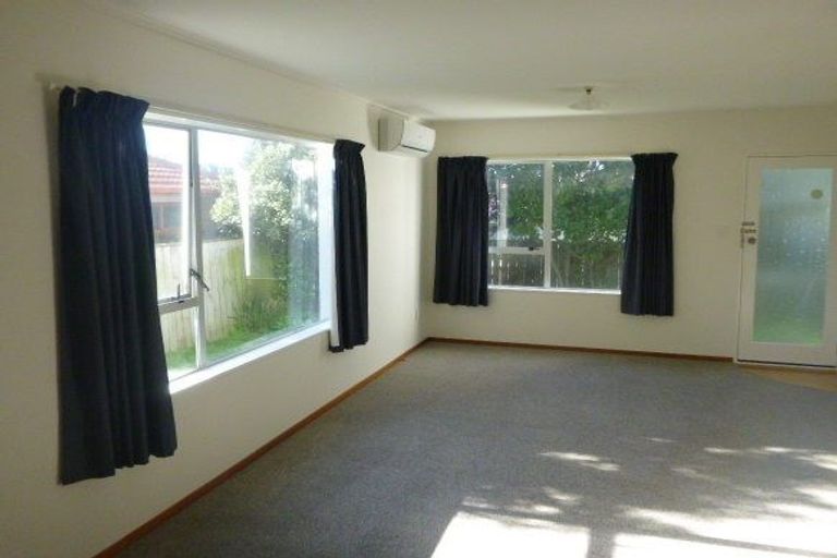 Photo of property in 7/69 Freyberg Street, Lyall Bay, Wellington, 6022