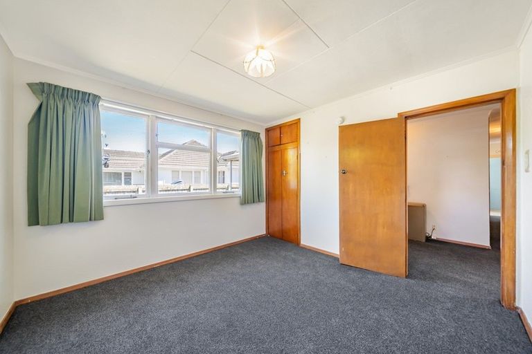 Photo of property in 8 Hall Grove, Ebdentown, Upper Hutt, 5018