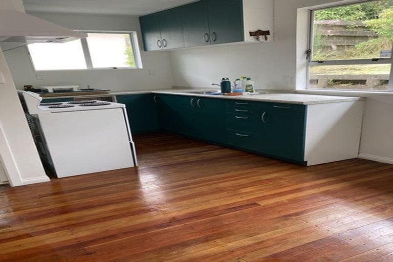 Photo of property in 47b Cypress Drive, Maungaraki, Lower Hutt, 5010