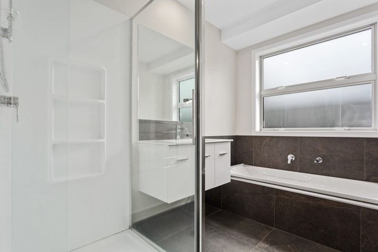 Photo of property in 32 Tiwhatiwha Crescent, Kawerau, 3127