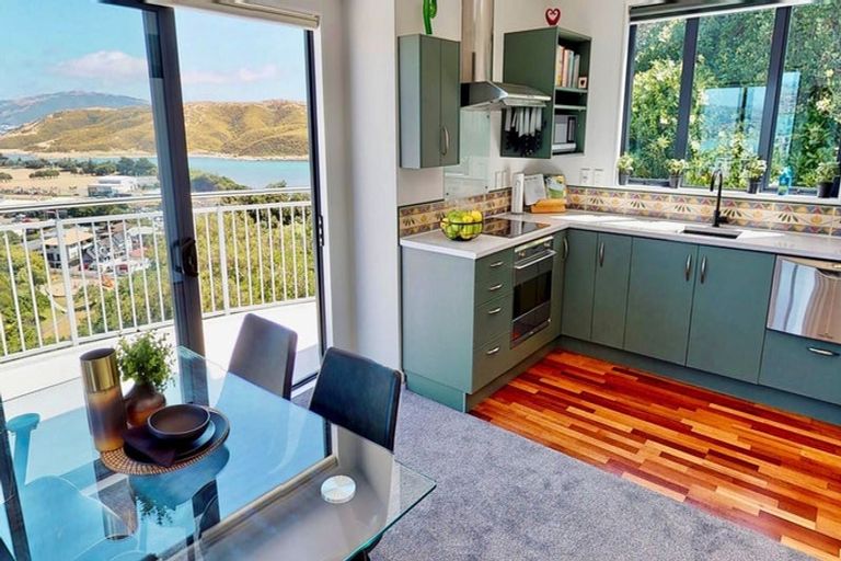 Photo of property in 59a Mana View Road, Paremata, Porirua, 5026