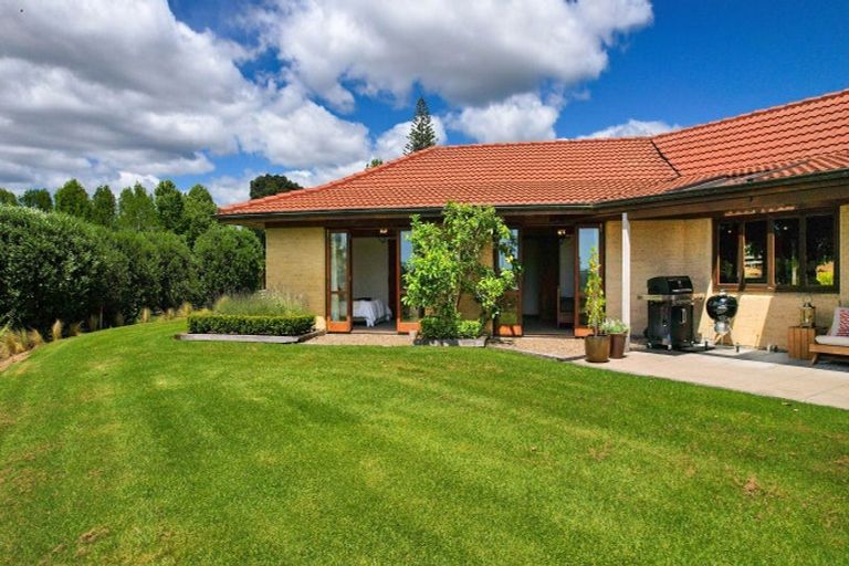 Photo of property in 2 Keridale Lane, Kerikeri, 0230