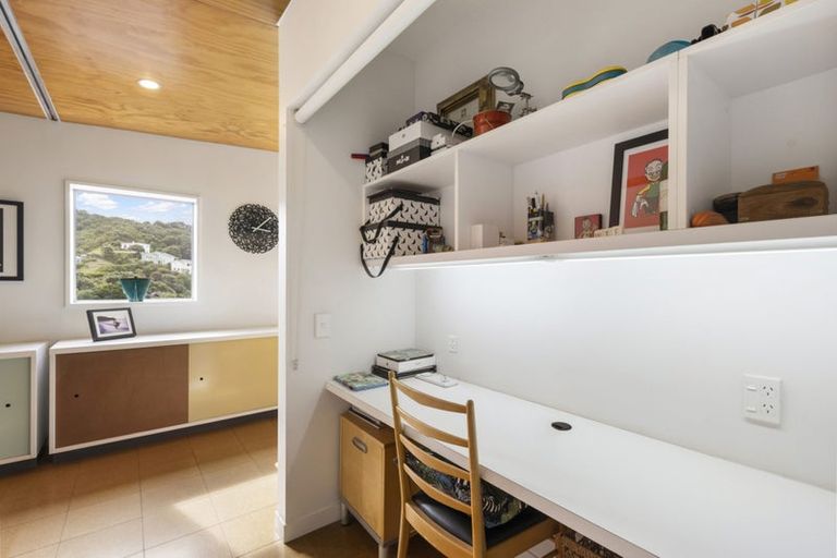 Photo of property in 22 High Street, Island Bay, Wellington, 6023