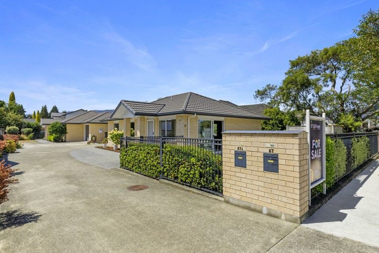 Photo of property in 27 Fraser Crescent, Elderslea, Upper Hutt, 5018