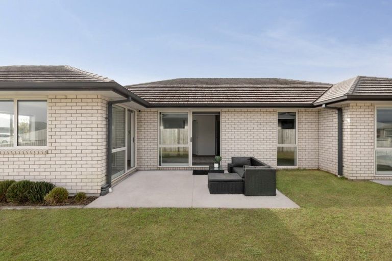 Photo of property in 44 Te Wharo Drive, Papamoa, 3118