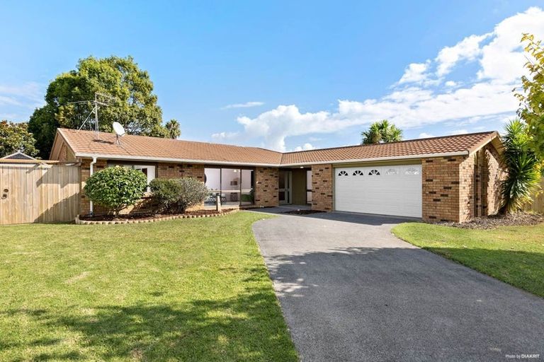 Photo of property in 7 Colleen Norma Place, Half Moon Bay, Auckland, 2012