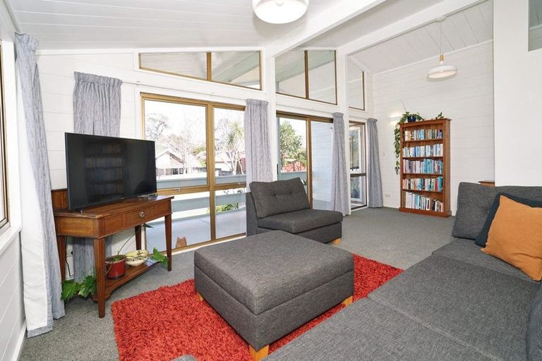 Photo of property in 98 Howell Avenue, Riverlea, Hamilton, 3216