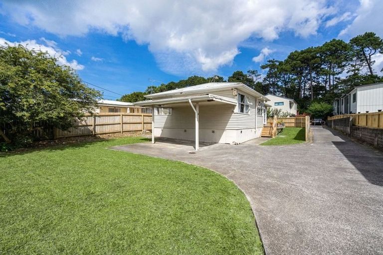 Photo of property in 145 Portage Road, New Lynn, Auckland, 0600