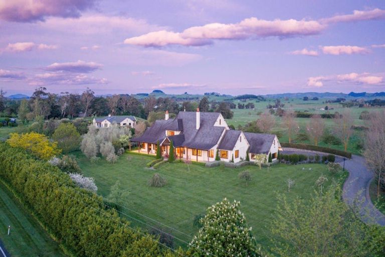 Photo of property in 295 Porangahau Road, Waipukurau, 4282